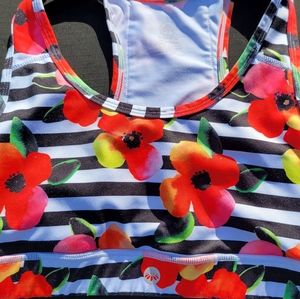 Senita Sarah sports bra